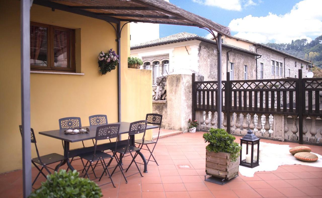 Ferienwohnung La Terrazza Spoleto Zimmer foto